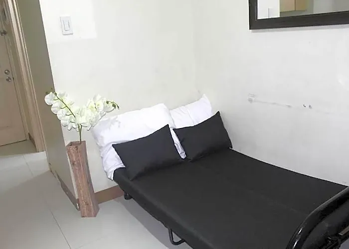 Chateau Elysee A2 Near Airport,wifi Netflix Kitchen 호텔